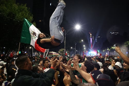 ¿Adiós a la fiesta en el Ángel? Analizan Ley Seca en CDMX para el México vs. República Checa