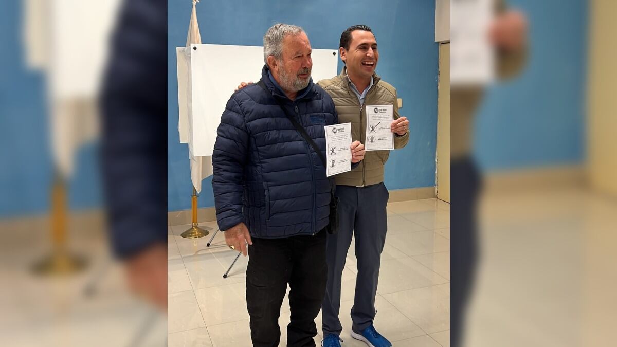 Mauricio Fernández y el diputado Luis Susarrey.