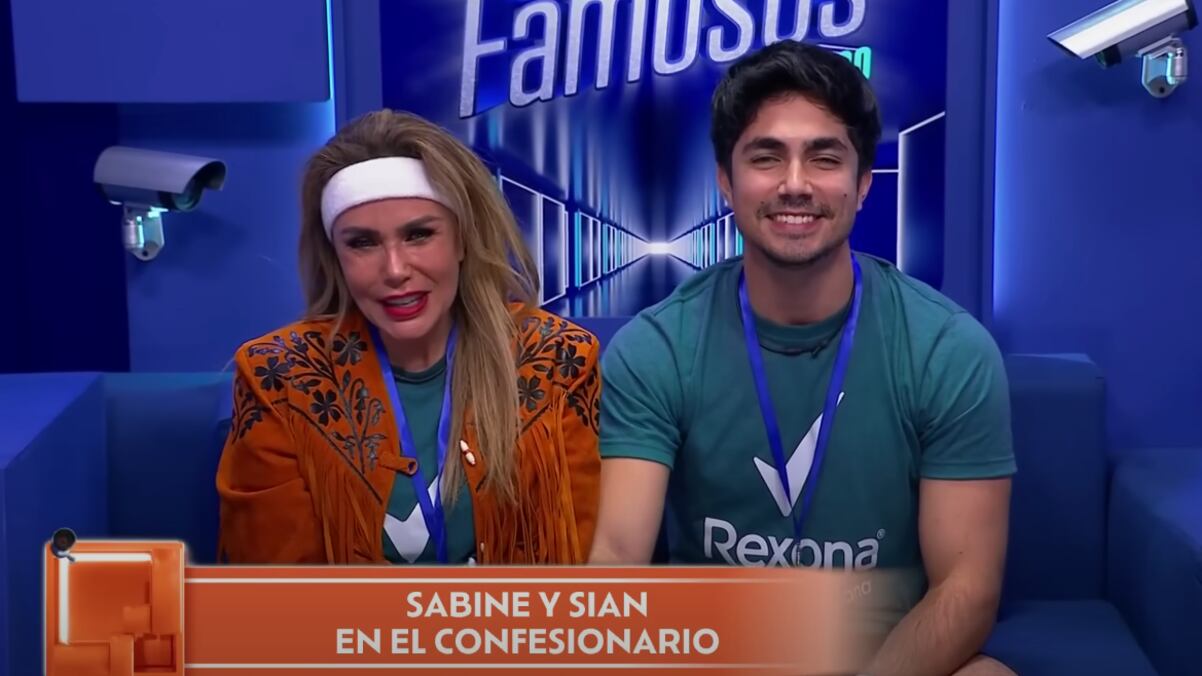 Sabine Moussier y Sian Chiong después de ganar la prueba del líder