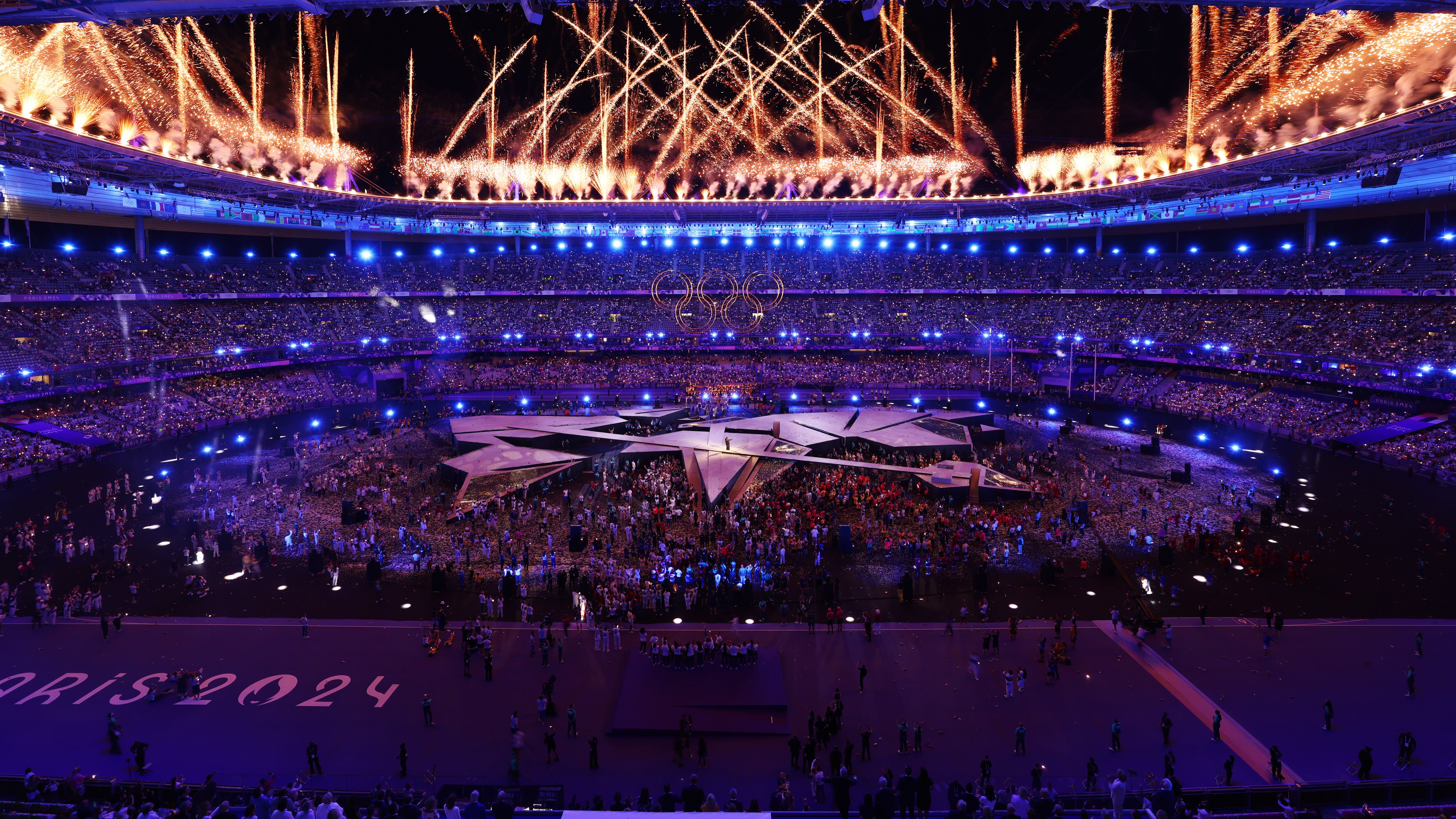 La ceremonia de clausura de ParĂs 2024 se llevĂł a cabo en el Stade de Francia.