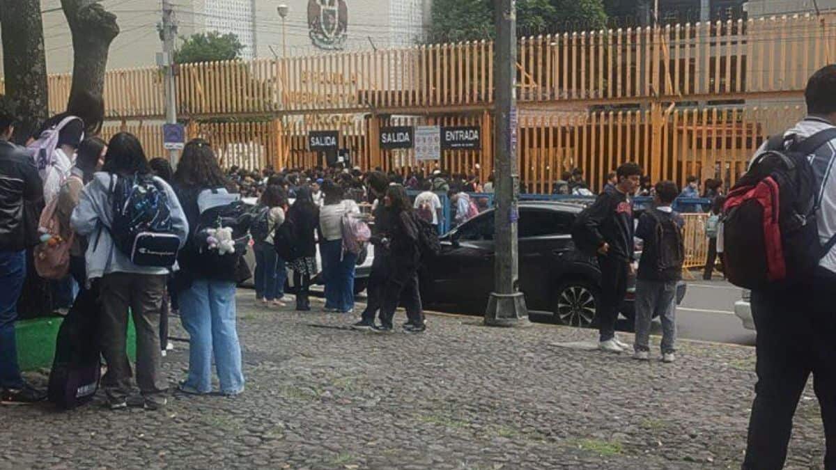 Prepa 8 de la UNAM desalojada tras presunta amenaza de bomba; ¿qué pasó el lunes 29 de septiembre?