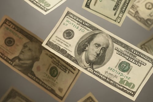 Precio del dólar hoy lunes 8 de diciembre: mercado espera inflación y anuncio de política monetaria