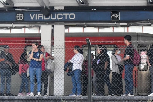 Alerta Metro CDMX: cierran estaciones de Línea 2 y 7 y reportan alta afluencia hoy