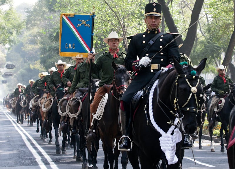El Arma de Caballería tiene equipo y adiestramiento para cualquier contingencia.