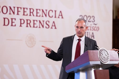 López-Gatell presentará “proyecto humanista” tras registrarse para contender por CDMX