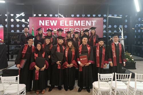 New Element University celebra la graduación de su segunda generación