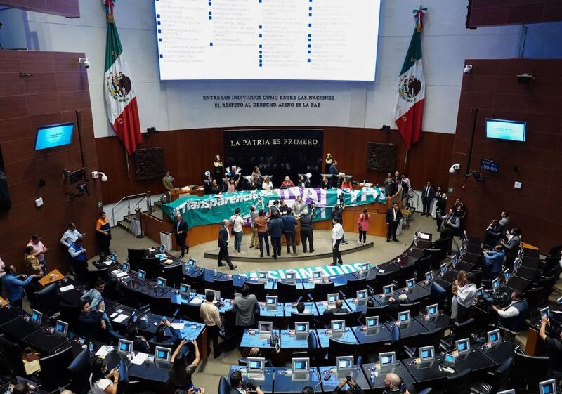 Senado-toma.