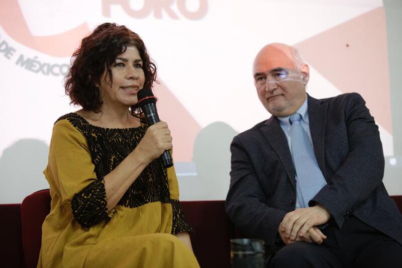 Los doctores Andrea González y Juan Sierra.