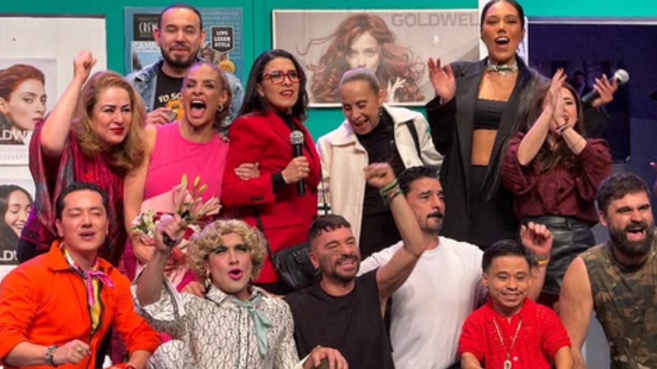 El exhabitante de 'La Casa de los Famosos México' regresó al teatro.