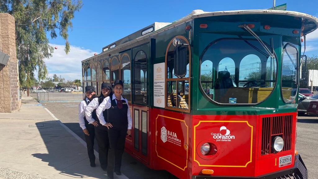 Cuando visites Baja California, no dudes en dar un paseo por tranvía
