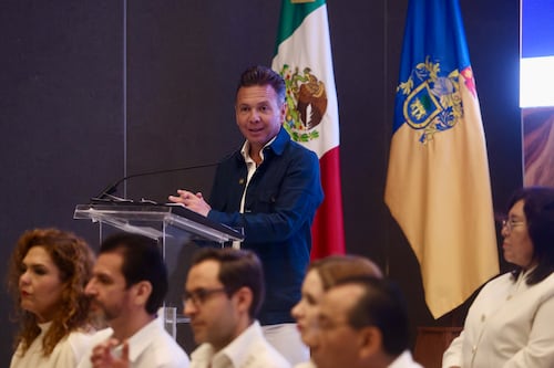 Lemus asiste a reunión Conatrib y anuncia conclusión de puente peatonal en “Las Juntas”