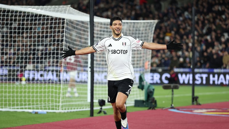 ¡Brutal golazo! Raúl Jiménez silencia al West Ham con agónica anotación en la Premier