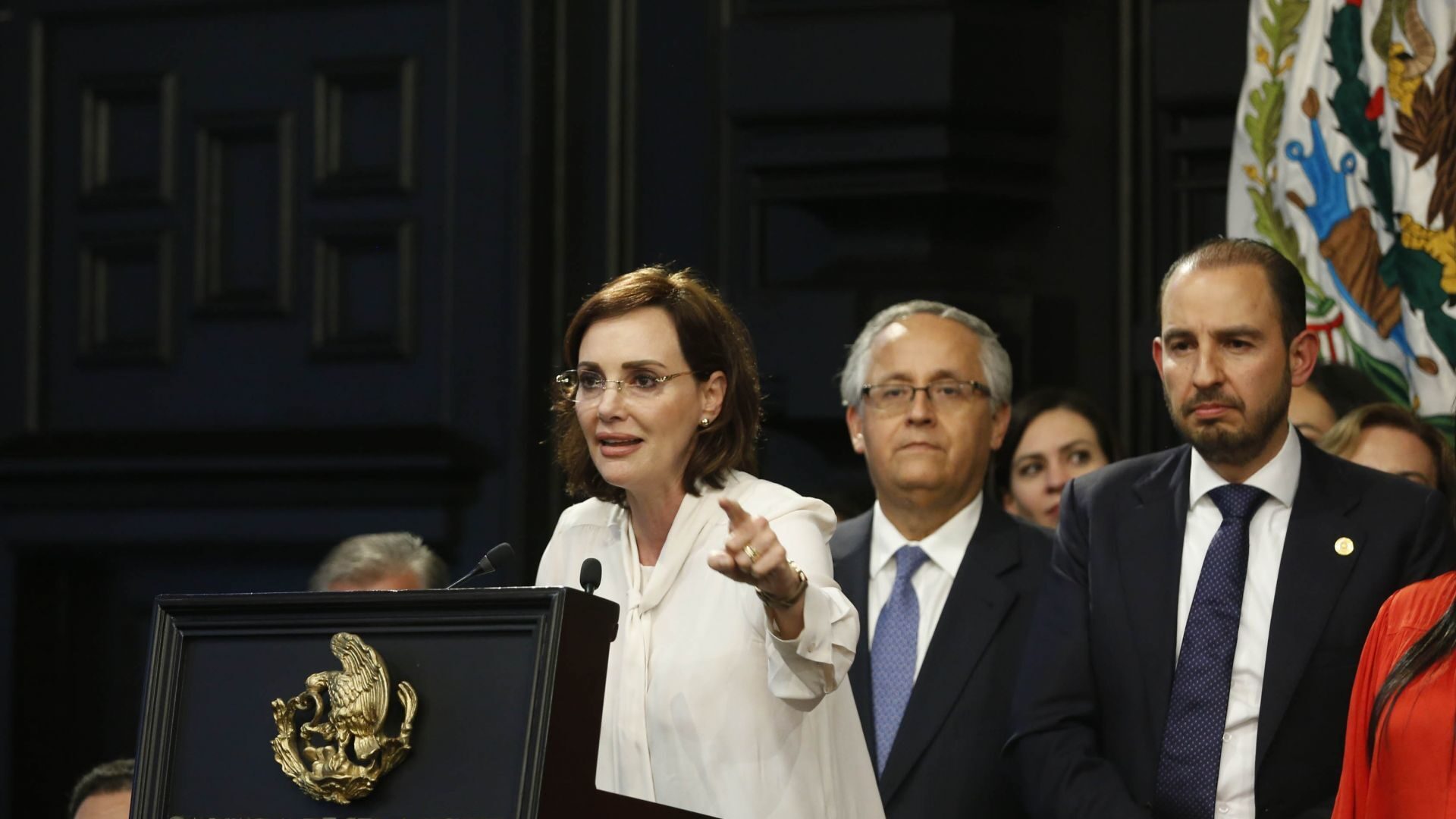 Lilly Téllez desea que no le vaya bien a Sheinbaum y vota contra Juan Ramón de la fuente