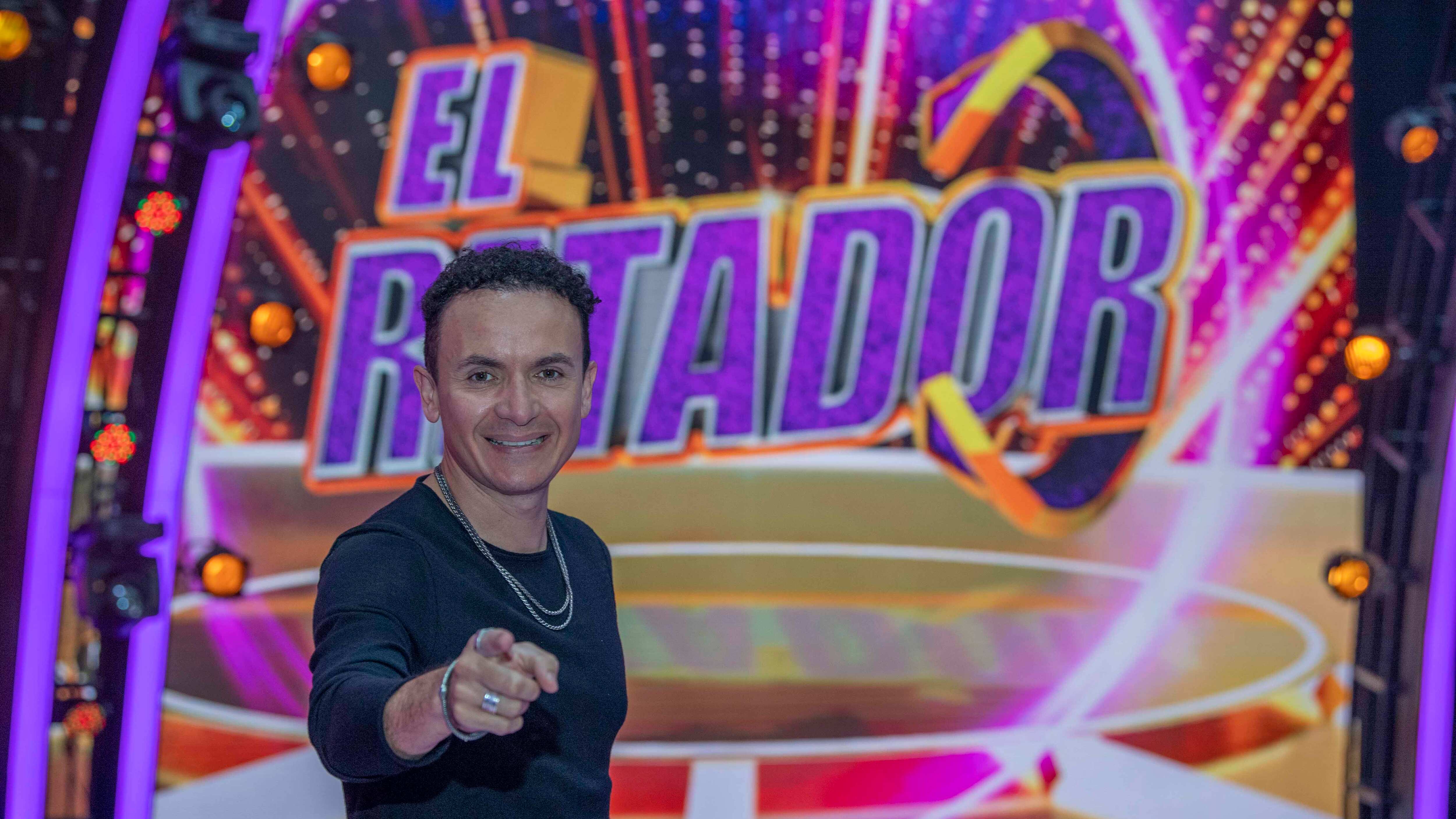 Fonseca vive una nueva experiencia como parte de El Retador, con Lupillo Rivera, Alicia Villarreal y La India Yuridia como compañeros. El reality show se transmite los domingos a las 20:30 horas, por Las Estrellas