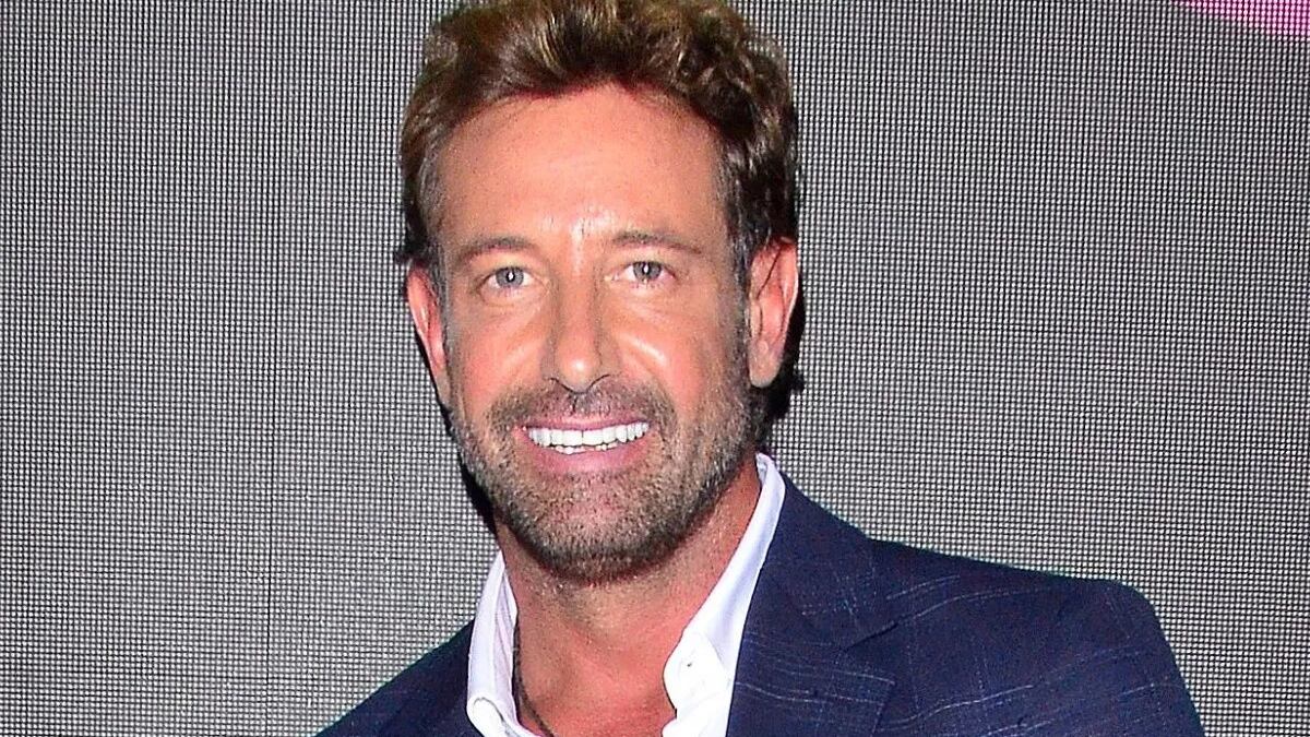El actor acaba de terminar la telenovela "Amor dividido"