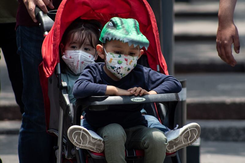 Contagio en menores.