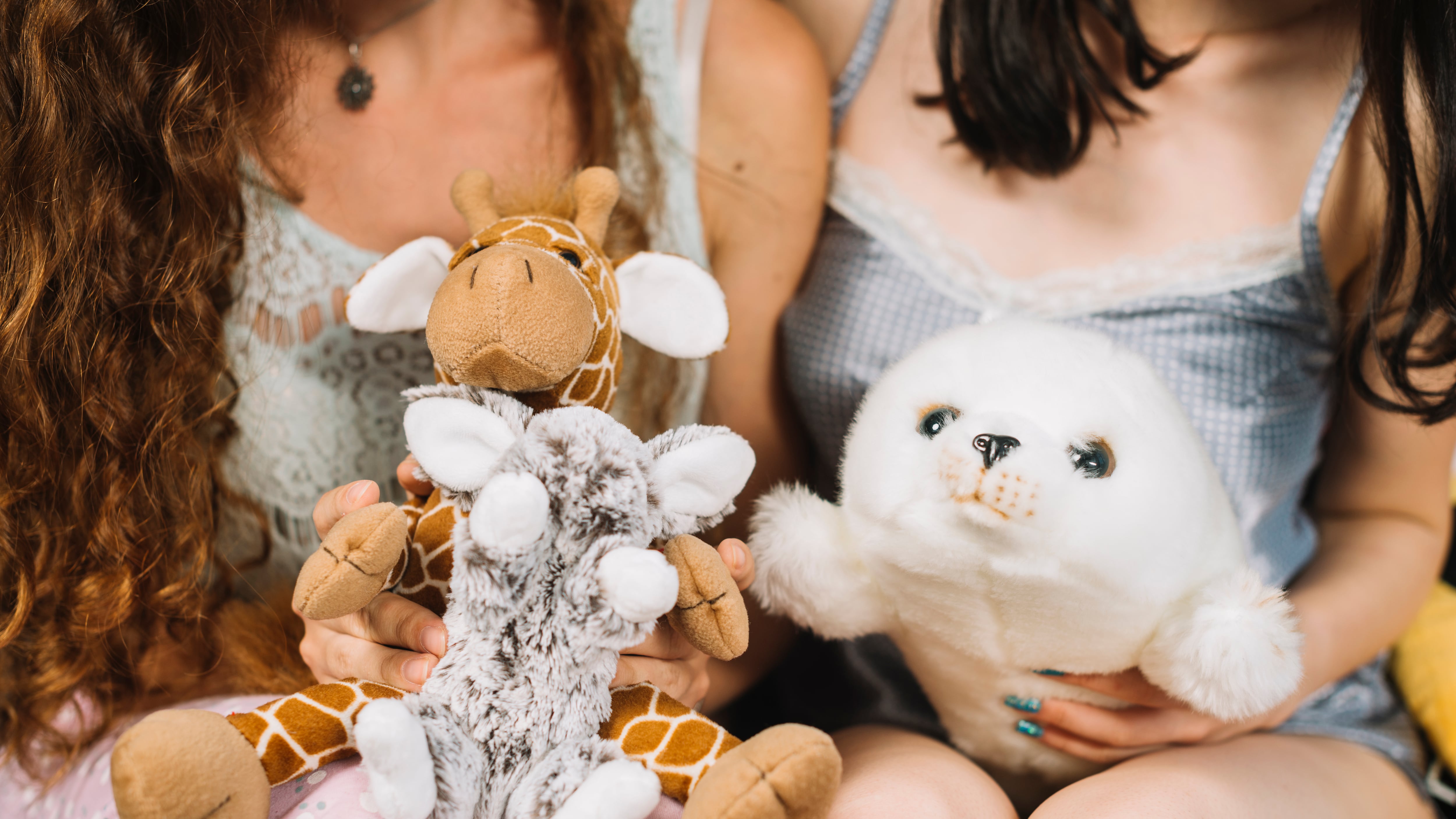 Dale a tu niño un regalo que le de horas de diversión y le permita aprender valores únicos