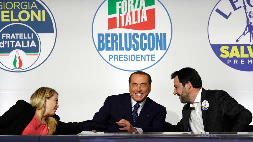 Silvio Berlusconi busca conquistar el puesto de primer ministro.