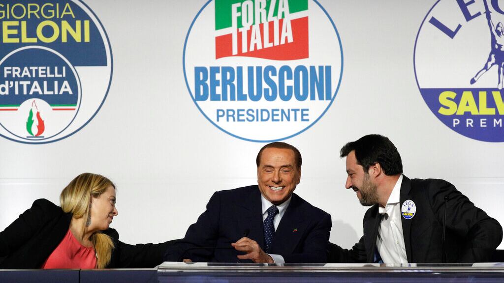 Silvio Berlusconi busca conquistar el puesto de primer ministro.