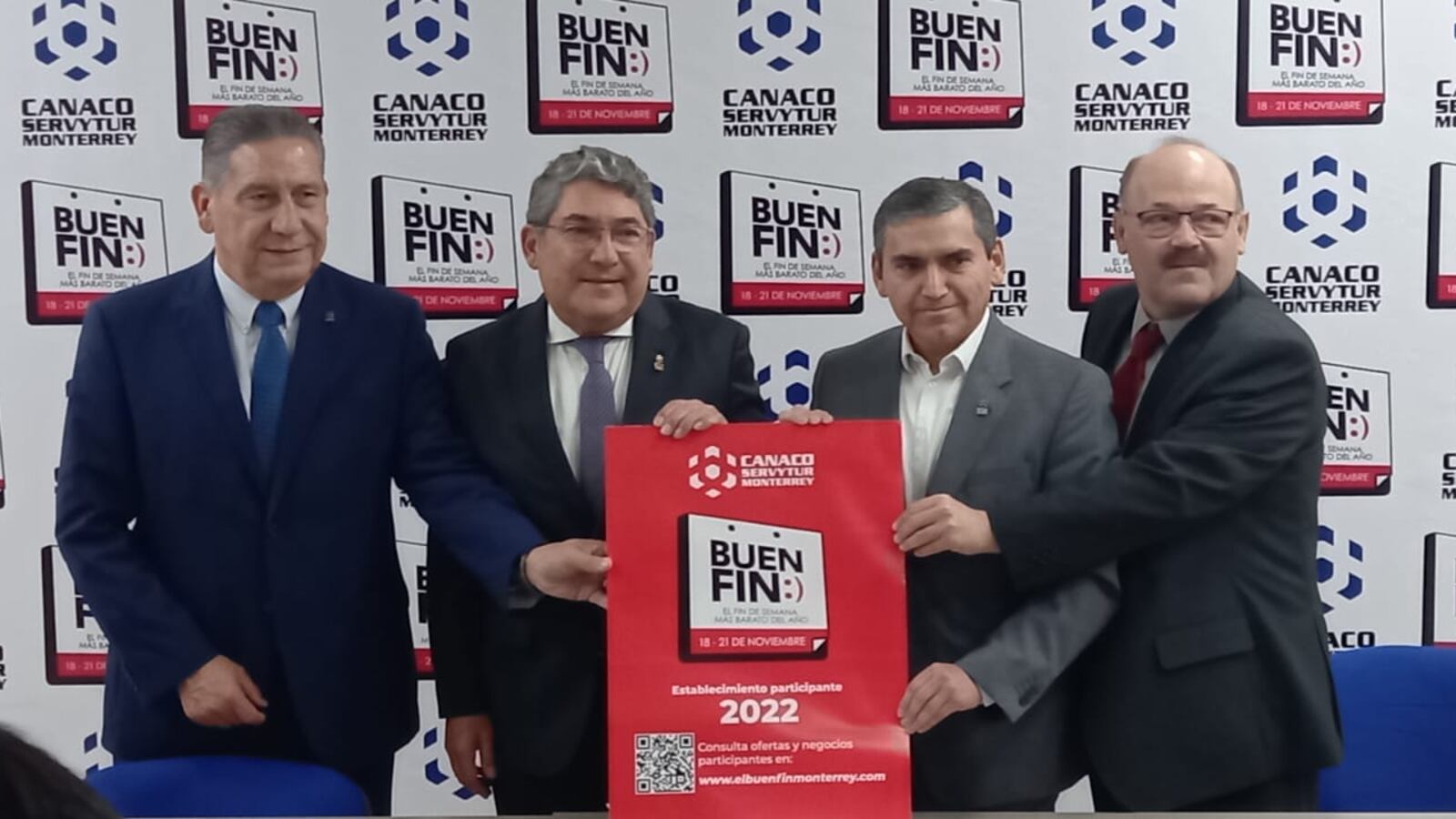 Sergio Anguiano Ayala, director general de CANACO Monterrey;
Javier Arteaga Gutiérrez, presidente de CANACO Monterrey; Carlos Reyes Fernández, vicepresidente y Jesús Salazar Mireles, consejero de CANACO Monterrey.