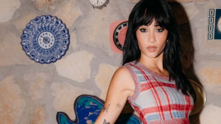 Con sintetizadores y algún breakbeat con claros guiños a su era más alpha, “4TO 23” es una canción ecléctica.