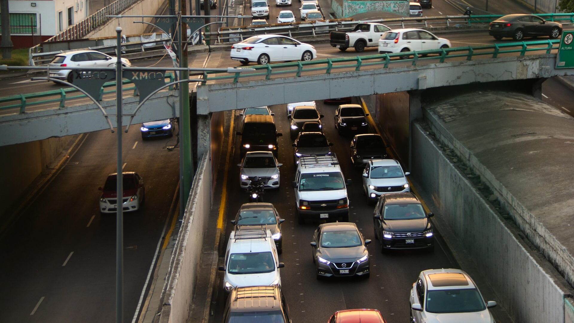 Hoy No Circula para la CDMX y Edomex el 31 de octubre 2024, estos coches no circulan