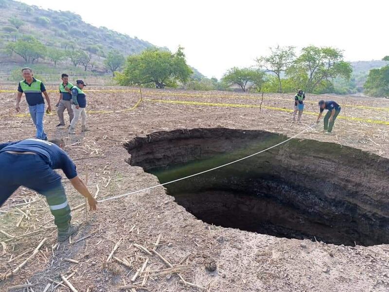 Socavón en Ahuatepec