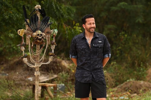 Carlos Guerrero vive su propio reality en Survivor