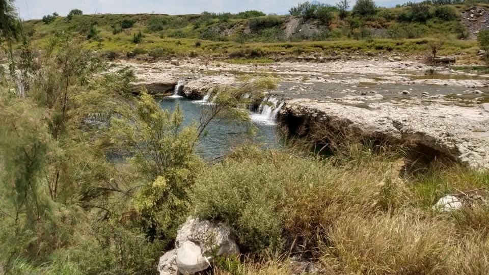 El Río Pesquería tiene altos niveles de contaminación
