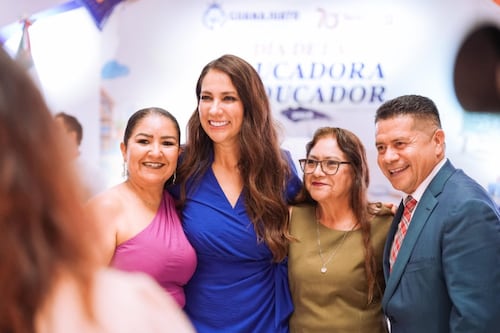 Reconoce Guanajuato a educadoras y consolida atención a más de 30 mil menores