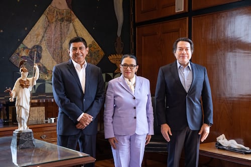 Titulares de SEGOB, SEP y gobernador de Oaxaca revisan avances en la atención al sector educativo