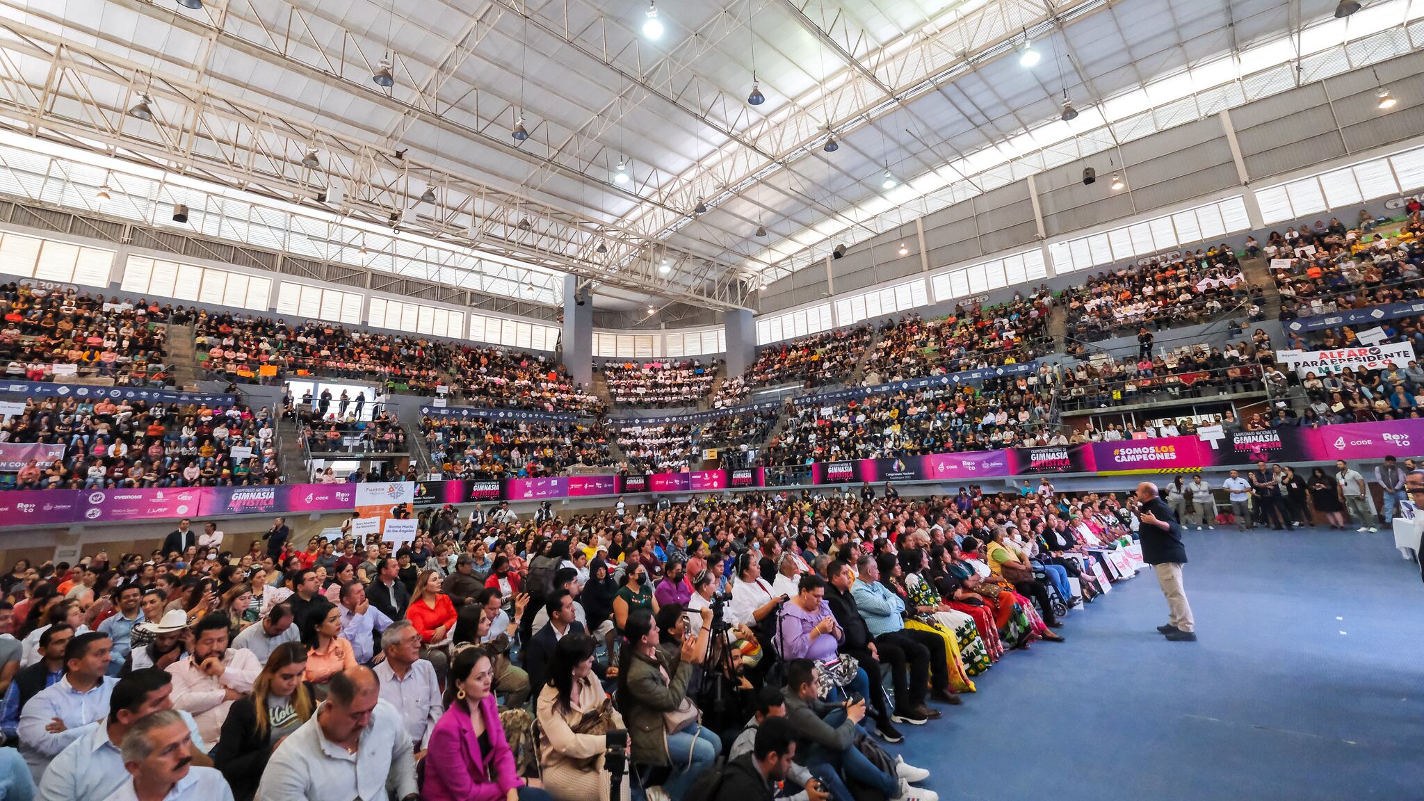 Es el cuarto año en el que se realiza la entrega de estos apoyos.