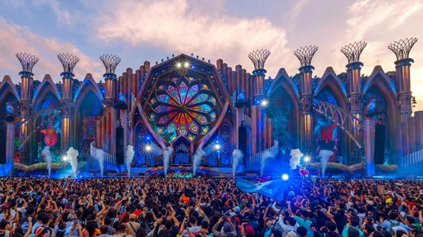 Descubre cómo la edición de este año revolucionó la experiencia festivalera a través de innovadoras activaciones y sorpresas en el escenario