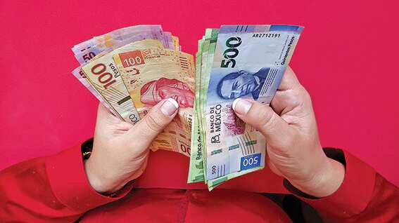 Hasta 62 días de salario alcanzan los aguinaldos y gratificaciones de fin de año de los funcionarios de más alto nivel del país, cuya entrega está “garantizada” por el gobierno de la 4T.