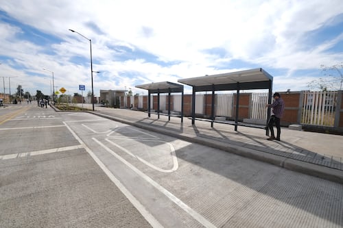 Más de 800 estudiantes beneficiados con nueva vialidad en Tonalá; inversión suma 50 mdp