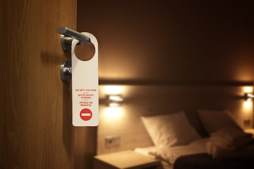 Estudio demuestra que la gente usa los moteles para romper la monotonía