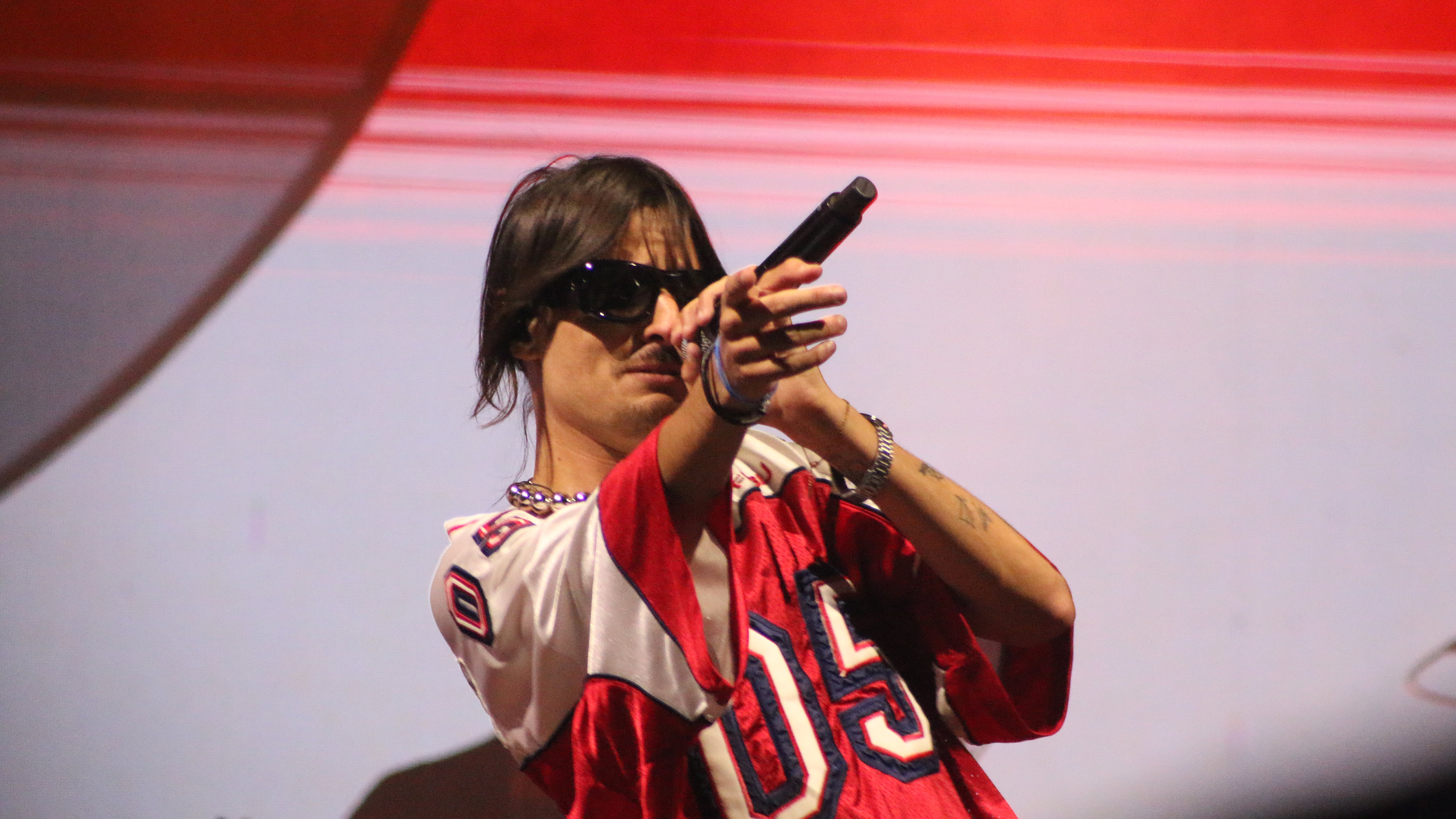 Metro Puerto Rico conversó con el intérprete de la famosa canción ''Me Rehúso''