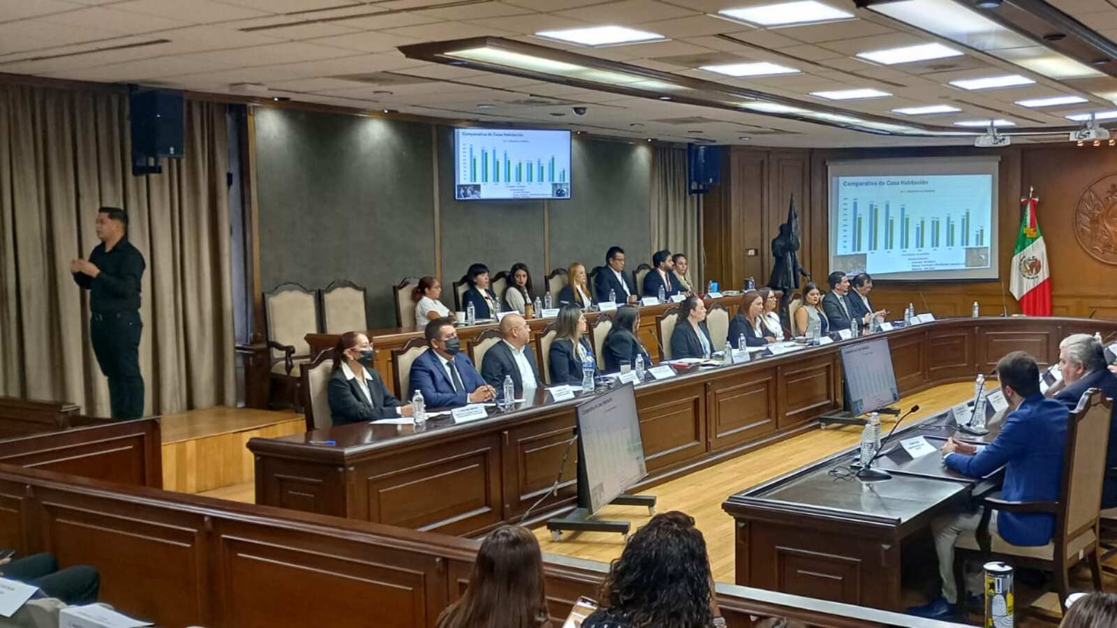 Margáin Sada pide que les presenten propuestas acorde a ese aumento poblacional