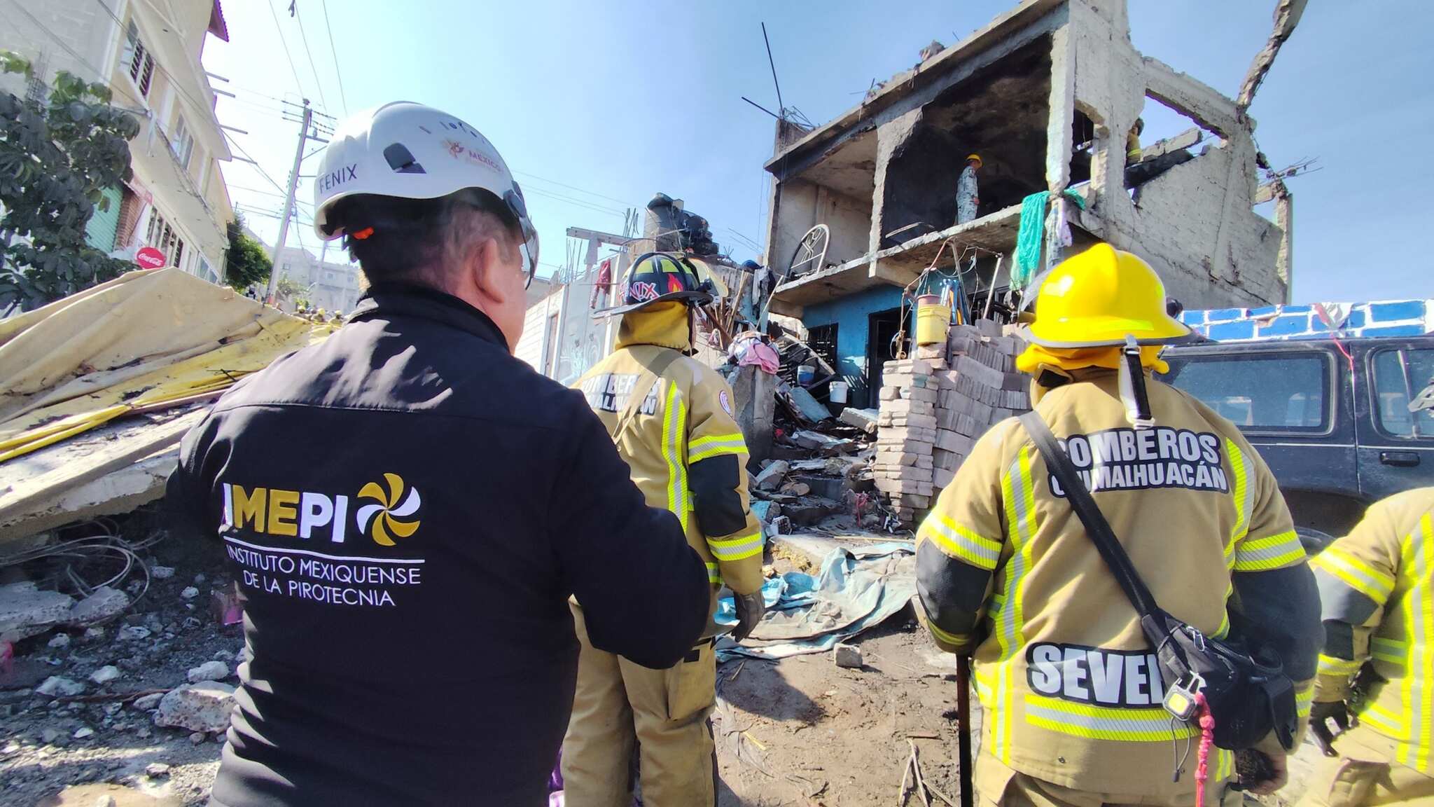 ¿Cuántos muertos hay por explosión de polvorín clandestino en Chimalhuacán?