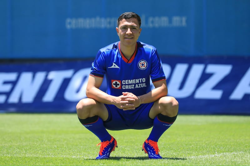 Andrés Montaño es el nuevo 10 de Cruz Azul.