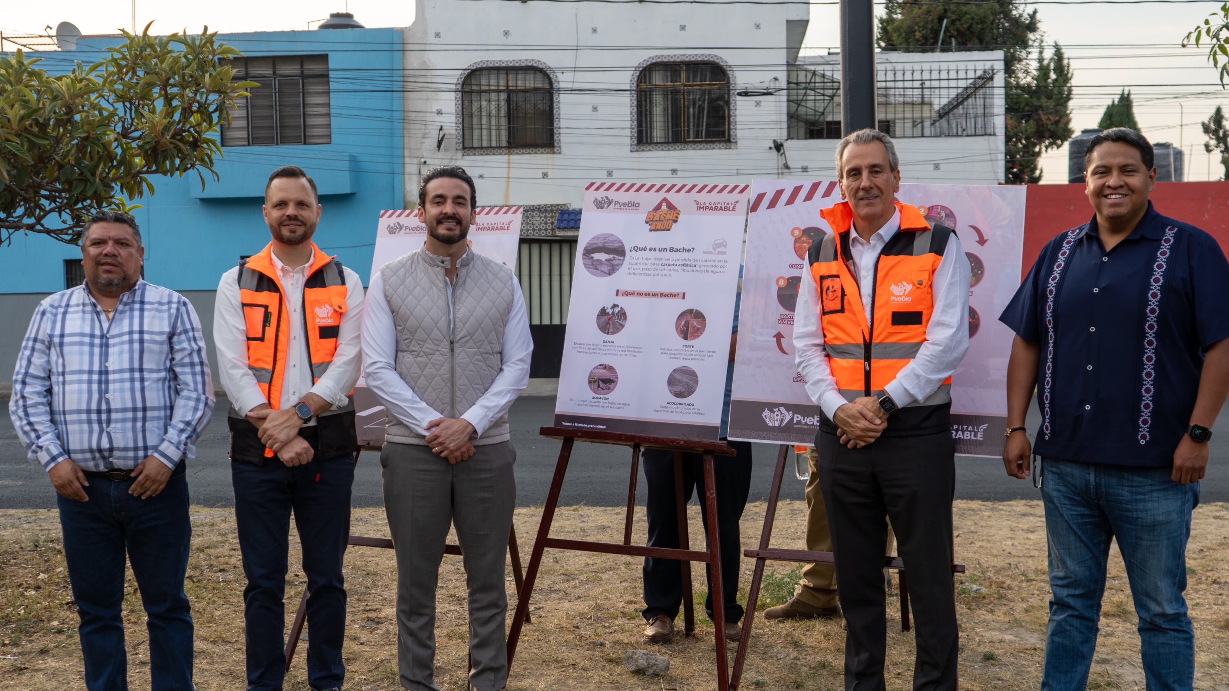 Pepe Chedraui Budib supervisó la ejecución de la Campaña Capitalina Nocturna Bacheando Puebla