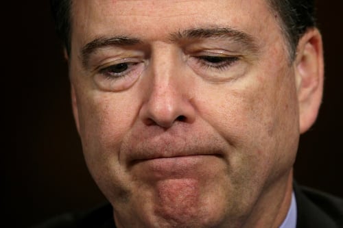 Departamento de Justicia acusa por segunda vez al exdirector del FBI James Comey