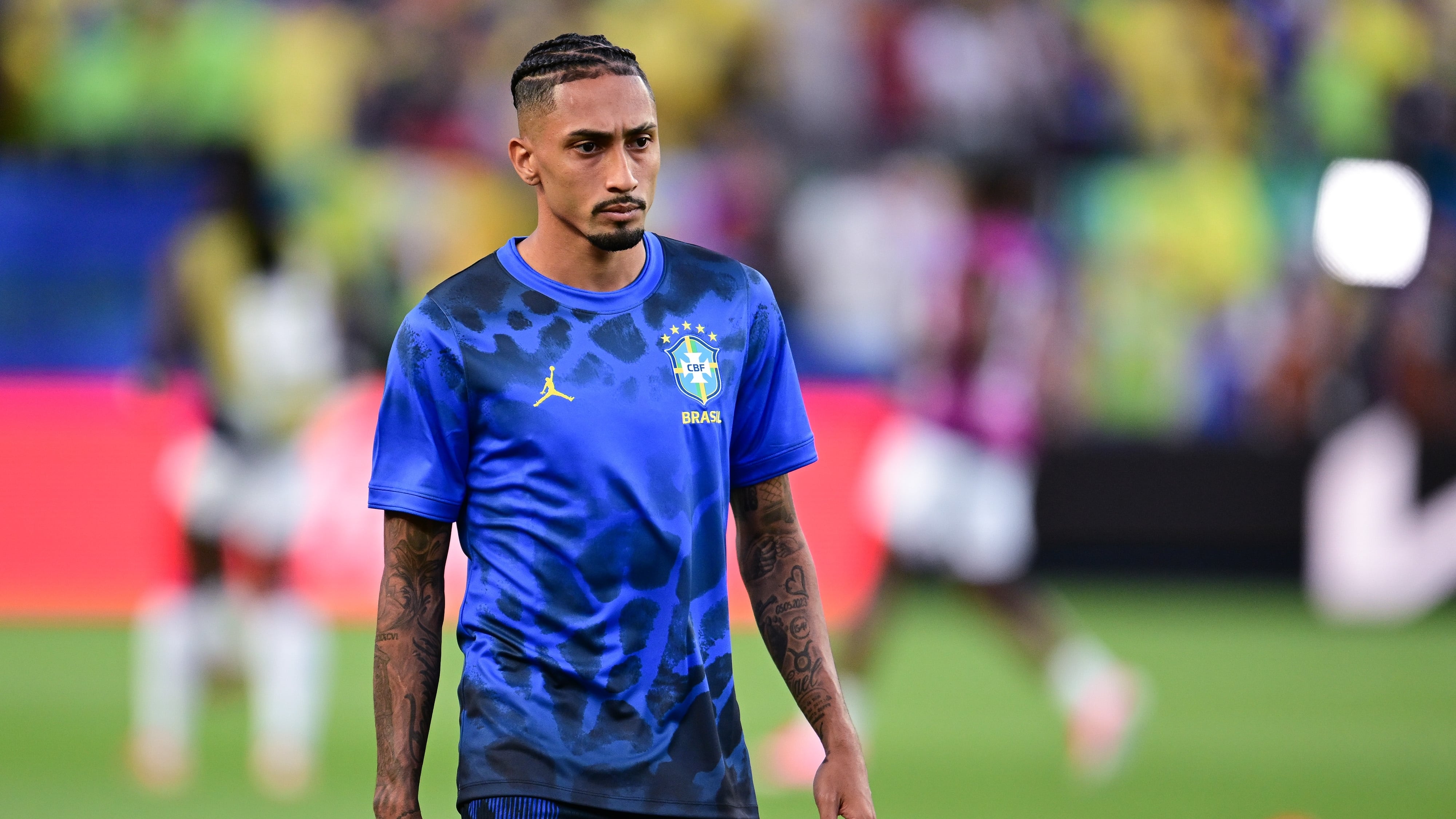 Raphinha sale lesionado del Mundial