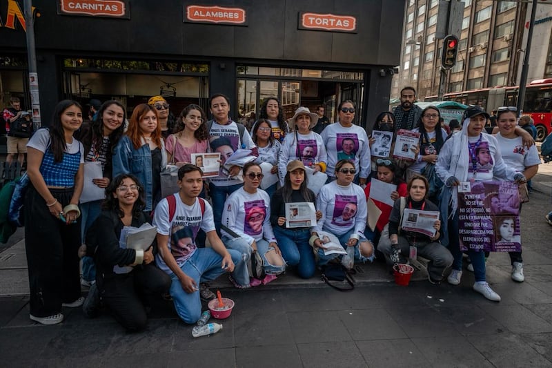 México se maquilla para el Mundial, pero 132 mil desaparecidos siguen sin respuesta