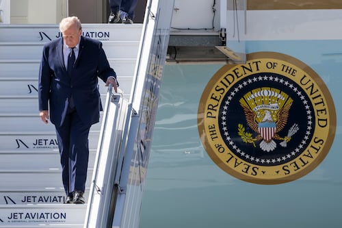 Donald Trump comienza su jornada en la cumbre del G7 tras acuerdo con Irán