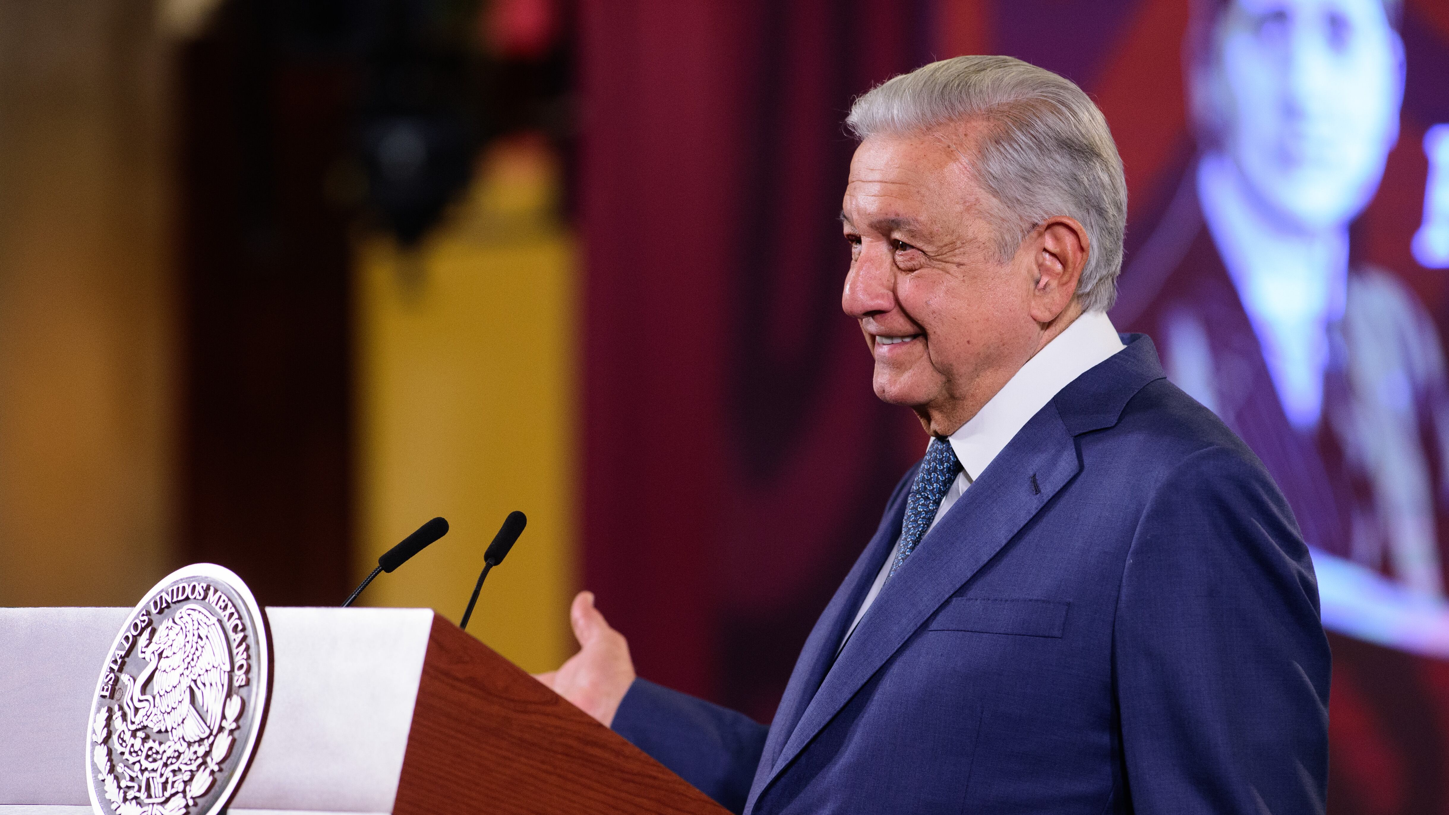 Cuauhtémoc, Ciudad de México, México, 14 de febrero de 2024.
Andrés Manuel López Obrador, presidente de México en conferencia de prensa en el Salón Tesorería de Palacio Nacional. Acompañan al mandatario: Luisa María Alcalde Luján, secretaria de Gobernación; María Luisa Albores González, secretaria de Medio Ambiente y Recursos Naturales; René Sánchez Galindo, director general de Instrumentos Presidenciales y Asuntos Internacionales de la Consejería Jurídica del Ejecutivo Federal, Presidencia de la República y Elizabeth García Vilchis.
Foto: Presidencia