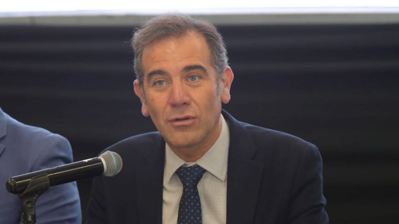 El consejero presidente sostuvo conversaciones con "Alito".