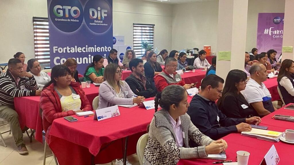Capacitan a personal, entre otras estrategias.