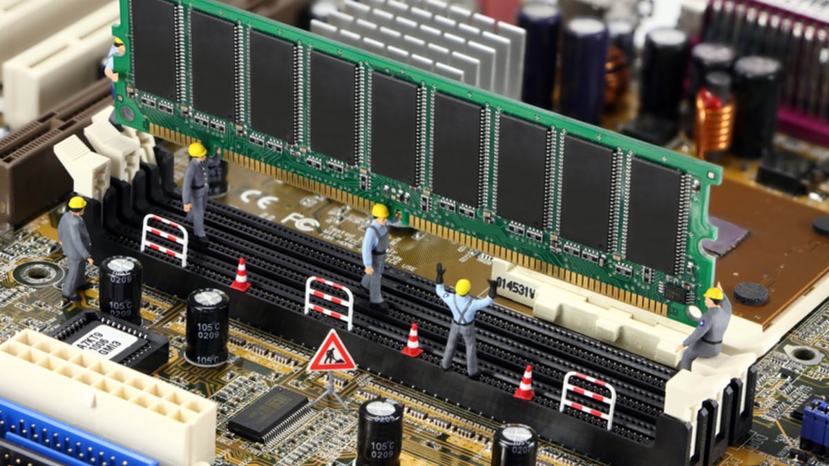 Conoce la importancia de cambiar la memoria RAM y cómo extenderla