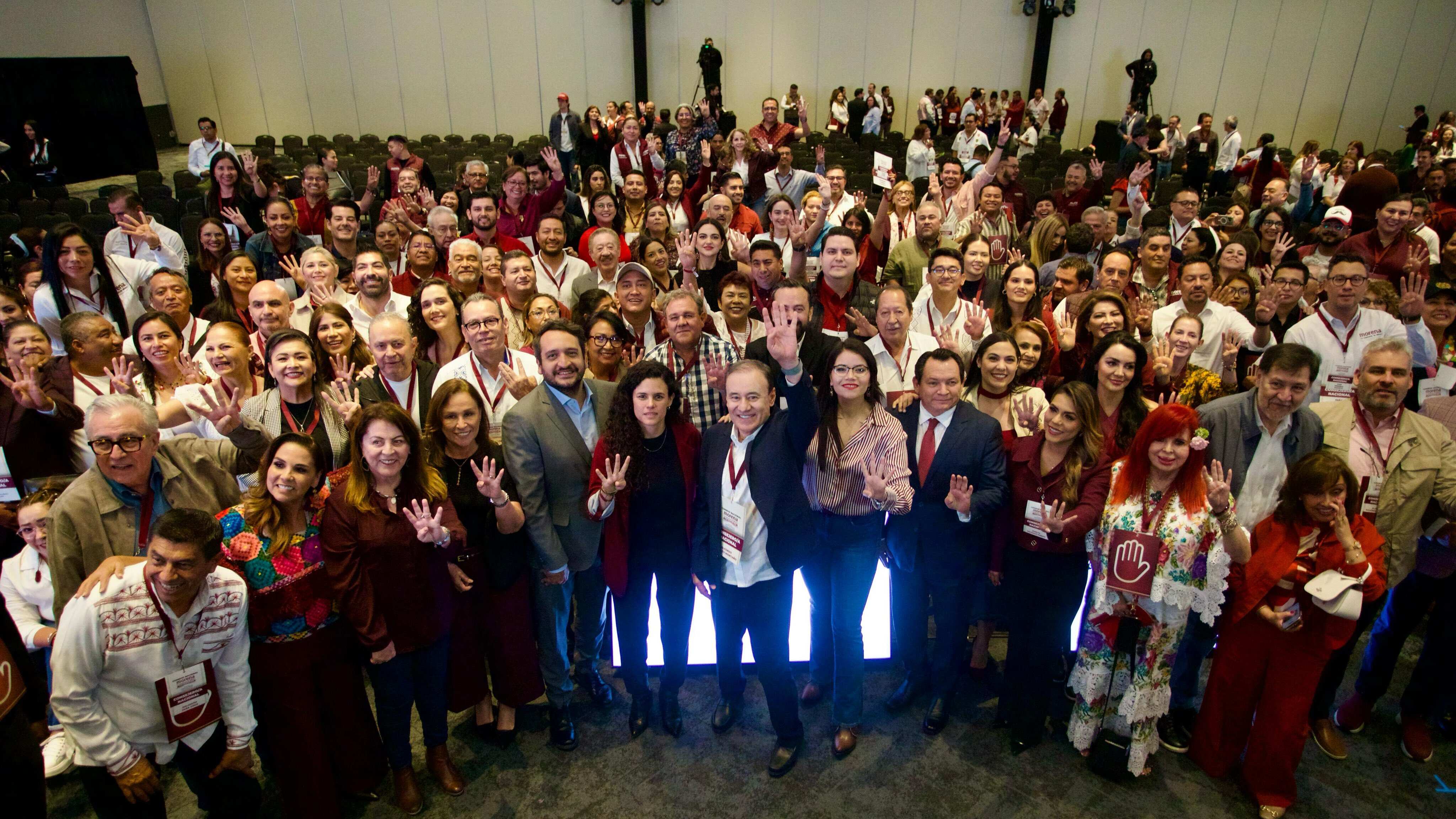 #PolíticaConfidencial Parece que Morena predica en el desierto